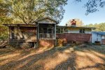 15615 Woodland Point